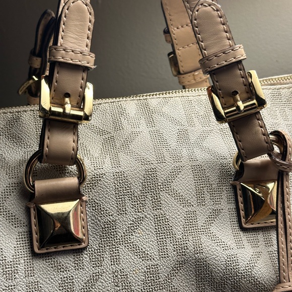 Michael Kors Beige and Brown Satchel - Picture 4 of 17